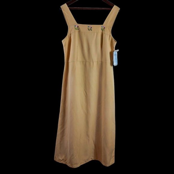 NWT HSZ Studio Maxi Sundress Sz L Butter Yellow Tulip Embroidery Cottagecore - Picture 3 of 10